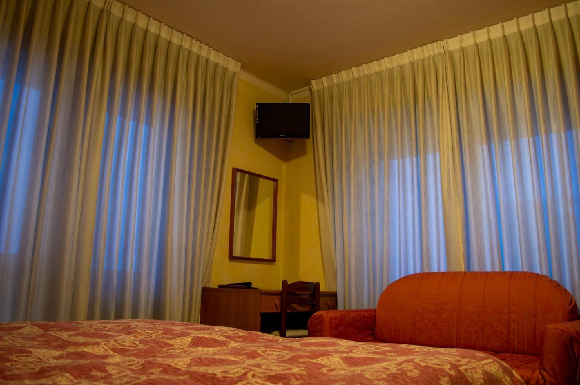 Hotel Serena - Tre Cime Views Ауронцо-ди-Кадоре Экстерьер фото