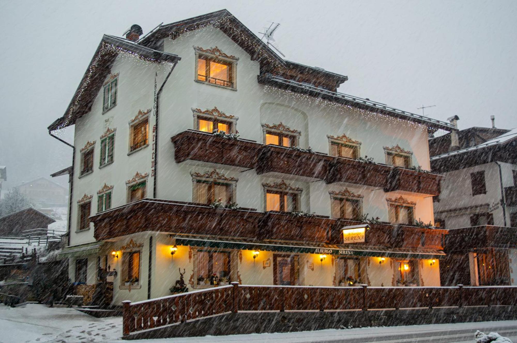 Hotel Serena - Tre Cime Views Ауронцо-ди-Кадоре Экстерьер фото
